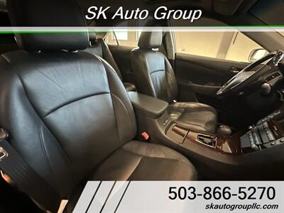 2011 Lexus ES 350   - Photo 34 - Portland, OR 97214