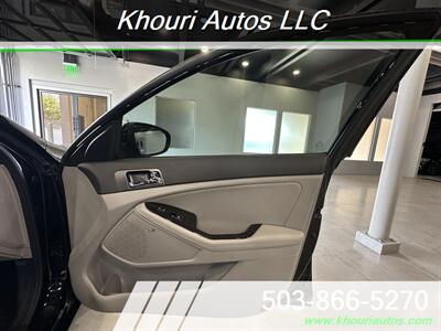 2012 Kia Optima EX Turbo   - Photo 22 - Portland, OR 97214