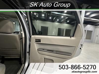 2010 Ford Escape XLT - Photo 19 - Portland, OR 97214