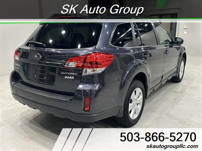 2011 Subaru Outback 2.5i Limited   - Photo 7 - Portland, OR 97214