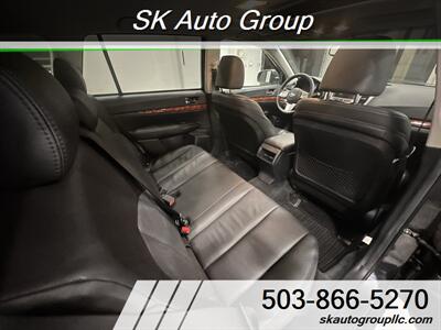 2011 Subaru Outback 2.5i Limited   - Photo 21 - Portland, OR 97214