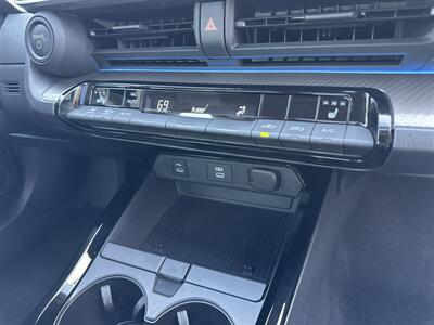 2024 Toyota Prius XLE   - Photo 20 - San Juan Capistrano, CA 92675