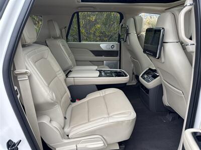 2019 Lincoln Navigator L Reserve   - Photo 18 - San Juan Capistrano, CA 92675