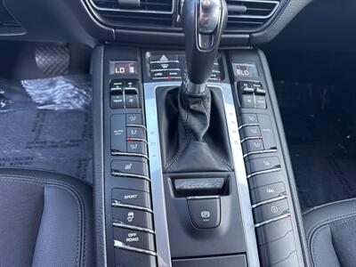 2019 Porsche Macan   - Photo 23 - San Juan Capistrano, CA 92675