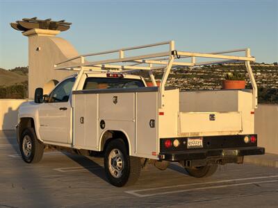 2015 Chevrolet Silverado 2500 Work Truck Tool Box - Photo 4 - San Juan Capistrano, CA 92675