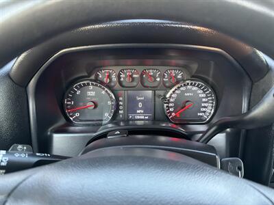 2015 Chevrolet Silverado 2500 Work Truck Tool Box - Photo 17 - San Juan Capistrano, CA 92675