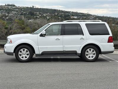 2004 Lincoln Navigator Luxury - Photo 4 - San Juan Capistrano, CA 92675