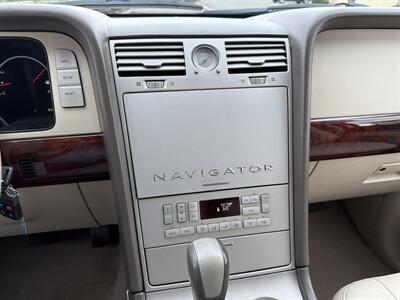 2004 Lincoln Navigator Luxury - Photo 25 - San Juan Capistrano, CA 92675