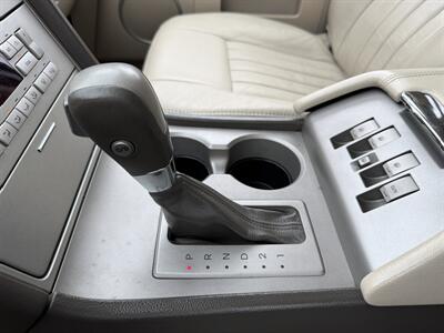 2004 Lincoln Navigator Luxury - Photo 24 - San Juan Capistrano, CA 92675