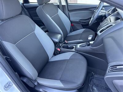 2014 Ford Focus SE   - Photo 14 - San Juan Capistrano, CA 92675