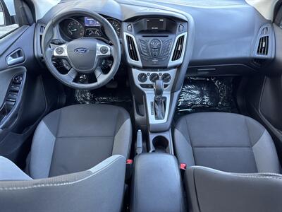 2014 Ford Focus SE   - Photo 11 - San Juan Capistrano, CA 92675