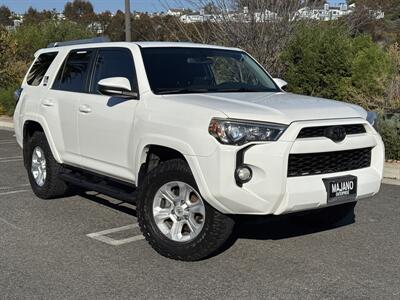 2014 Toyota 4Runner SR5   - Photo 10 - San Juan Capistrano, CA 92675