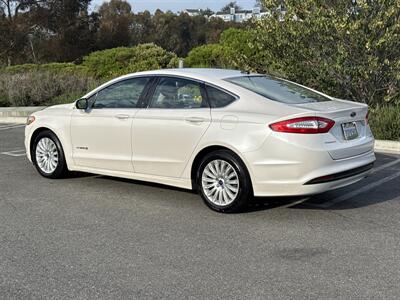 2014 Ford Fusion Hybrid SE   - Photo 5 - San Juan Capistrano, CA 92675