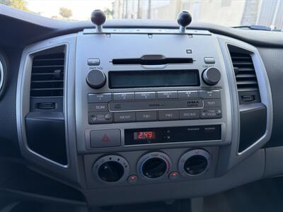 2011 Toyota Tacoma PreRunner V6   - Photo 22 - San Juan Capistrano, CA 92675