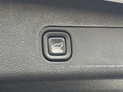 2014 Cadillac Escalade ESV Platinum   - Photo 25 - San Juan Capistrano, CA 92675