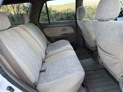 2000 Toyota 4Runner SR5 - Photo 17 - San Juan Capistrano, CA 92675