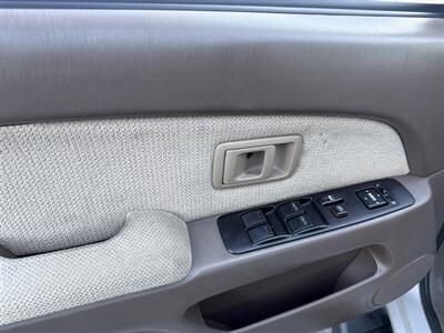 2000 Toyota 4Runner SR5 - Photo 23 - San Juan Capistrano, CA 92675