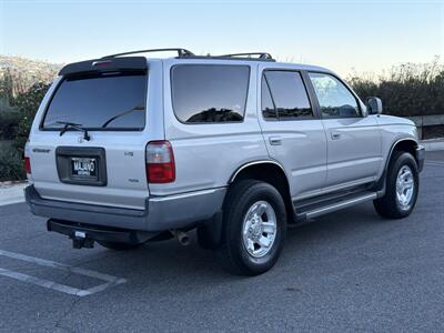 2000 Toyota 4Runner SR5 - Photo 8 - San Juan Capistrano, CA 92675