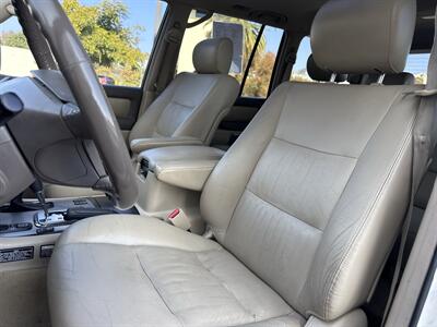 2006 Toyota Land Cruiser   - Photo 14 - San Juan Capistrano, CA 92675