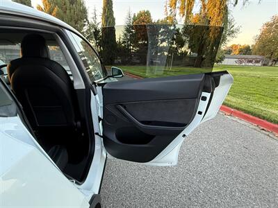2021 Tesla Model Y Long Range - Photo 15 - Fremont, CA 94536
