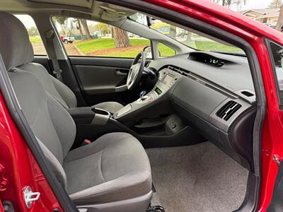 2014 Toyota Prius Three - Photo 13 - Fremont, CA 94536