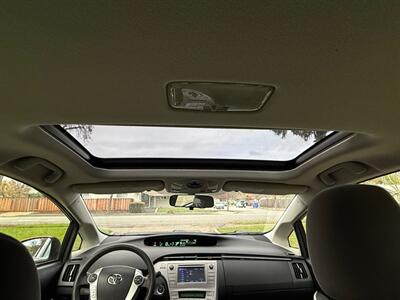 2014 Toyota Prius Three - Photo 17 - Fremont, CA 94536
