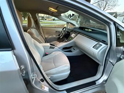 2013 Toyota Prius Three - Photo 13 - Fremont, CA 94536