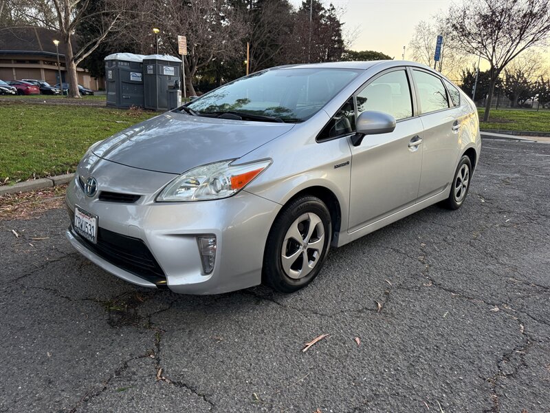 2013 Toyota Prius Three   - Photo 1 - Fremont, CA 94536