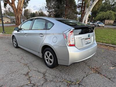 2013 Toyota Prius Three - Photo 2 - Fremont, CA 94536