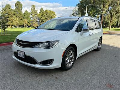 2018 Chrysler Pacifica Limited Minivan