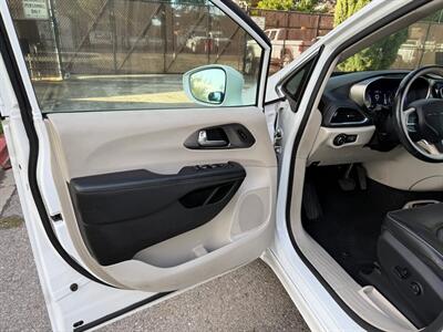 2018 Chrysler Pacifica Limited - Photo 26 - Fremont, CA 94536
