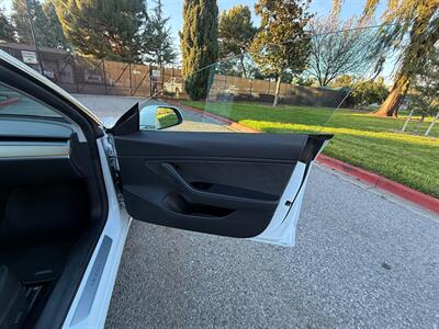 2019 Tesla Model 3 Long Range   - Photo 23 - Fremont, CA 94536