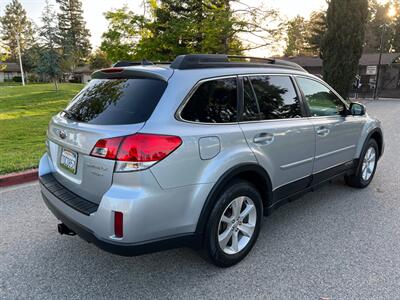 2014 Subaru Outback 3.6R Limited   - Photo 7 - Fremont, CA 94536