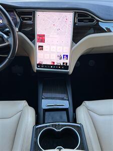 2016 Tesla Model X 90D   - Photo 25 - Fremont, CA 94536
