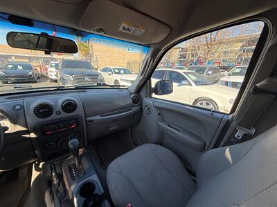 2004 Jeep Liberty Sport - Photo 16 - San Leandro, CA 94578