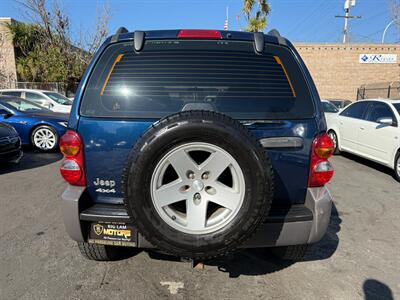 2004 Jeep Liberty Sport - Photo 6 - San Leandro, CA 94578
