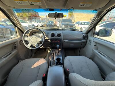 2004 Jeep Liberty Sport - Photo 14 - San Leandro, CA 94578