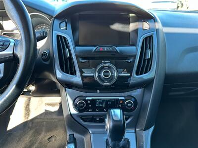 2012 Ford Focus Titanium   - Photo 19 - San Leandro, CA 94578