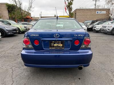 2002 Lexus IS 300   - Photo 6 - San Leandro, CA 94578