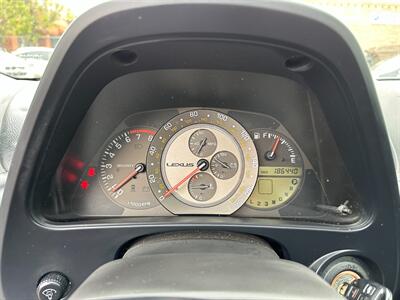 2002 Lexus IS 300   - Photo 18 - San Leandro, CA 94578