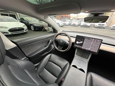 2021 Tesla Model 3 Standard Range Plus   - Photo 15 - San Leandro, CA 94578