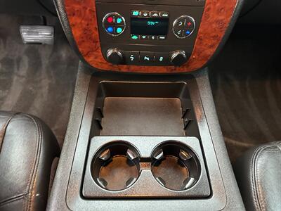 2013 Chevrolet Tahoe LT   - Photo 20 - San Leandro, CA 94578