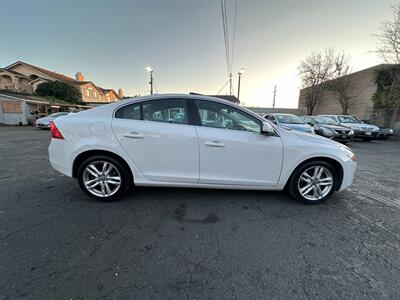 2011 Volvo S60 T6   - Photo 4 - San Leandro, CA 94578