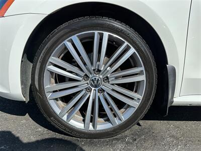 2015 Volkswagen Passat 1.8T SE - Photo 9 - San Leandro, CA 94578