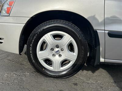 2004 Ford Freestar SE   - Photo 9 - San Leandro, CA 94578