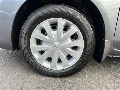 2017 Nissan Versa 1.6 S Plus   - Photo 9 - San Leandro, CA 94578