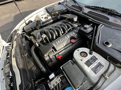 2000 Jaguar XK8 - Photo 11 - San Leandro, CA 94578