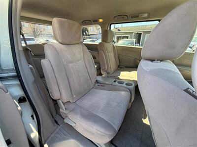 2016 Nissan Quest 3.5 SV   - Photo 20 - San Leandro, CA 94578