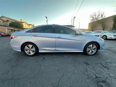 2014 Hyundai SONATA Hybrid Limited - Photo 4 - San Leandro, CA 94578