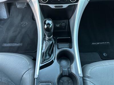 2014 Hyundai SONATA Hybrid Limited - Photo 20 - San Leandro, CA 94578